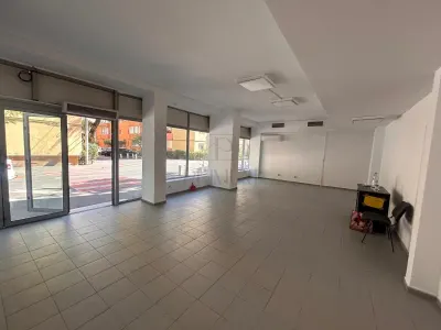 Spatiu comercial - zona excelenta - centrala proprie - aer conditionat - trifazic - Timisoara