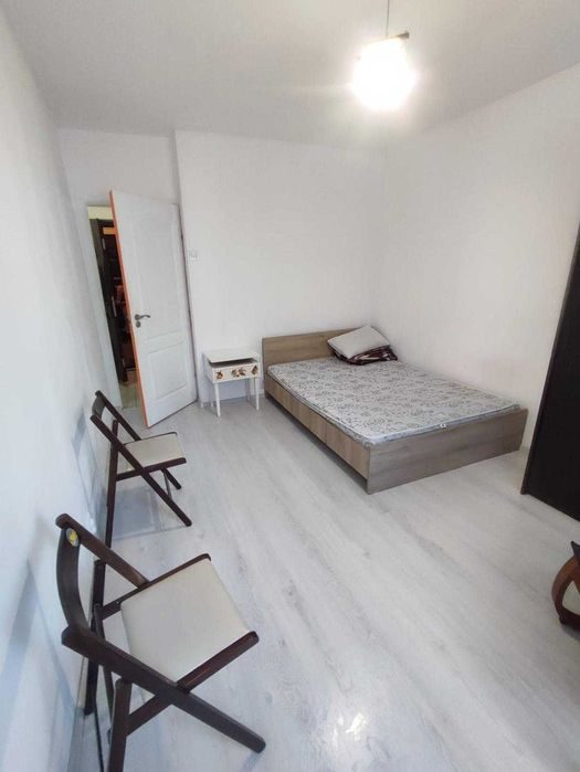 Garsonieră de închiriat â€“ 30 mp, decomandată, Tudor Vladimirescu - Iasi