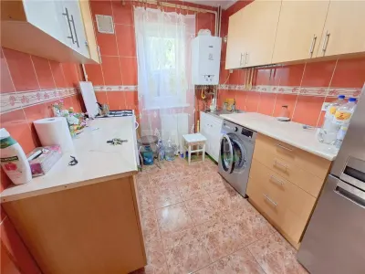 Apartament 3 camere, mobilat si utilat, etaj 1, zona Milcov - Bacau
