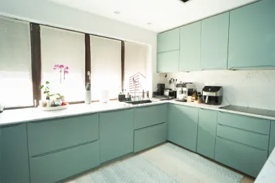 Casa Premium zona Spitalului Judetean - foto 14