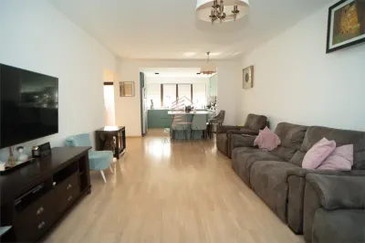 Casa Premium zona Spitalului Judetean - foto 16