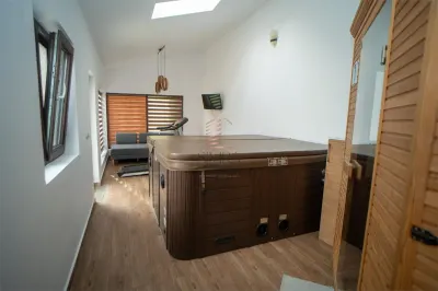 Casa Premium zona Spitalului Judetean - foto 20