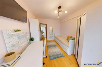 Spatialitate si confort: apartament 4 camere, Central, Brasov: FILM & 3D - foto 13