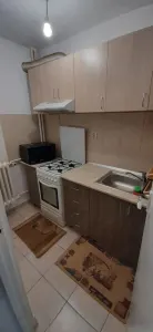 Garsonieră de închiriat – Tătărași, zona Flora – Doi Băieți | 33 mp | Etaj 3/10 - foto 4