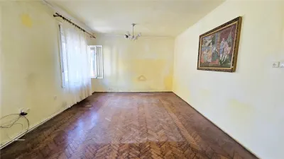 Central | 3 camere decomandate + curte proprie de 35 mÂ²  | Etaj 1 - foto 9