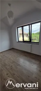 Vila cu 4 camere de vanzare  in Brebu - foto 13