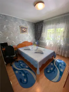 ETAJ 1! Se vinde MOBILAT! Ap 2 camere, zona Progresu - foto 4