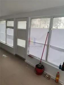 Disponibil Imediat! Spatiu comercial, 28 mp, Renovat, Radu Negru - Buzaului - foto 3