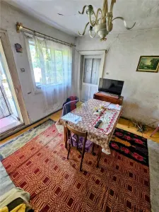 Casa batraneasca cu teren 295 mp, deschidere 8 m, Chercea - foto 14