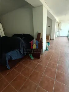 Spatiu comercial, 60 mp, 3 camere, vitrina stradala, zona Centrala - foto 5