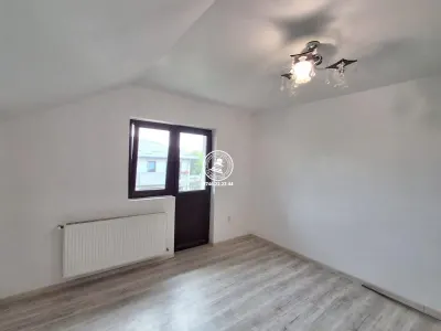 Vila  de vanzare  Valea Lupului, - foto 13