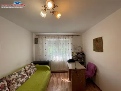 Apartament cu 2 camere de vanzare zona BIG Tulcea - foto 3