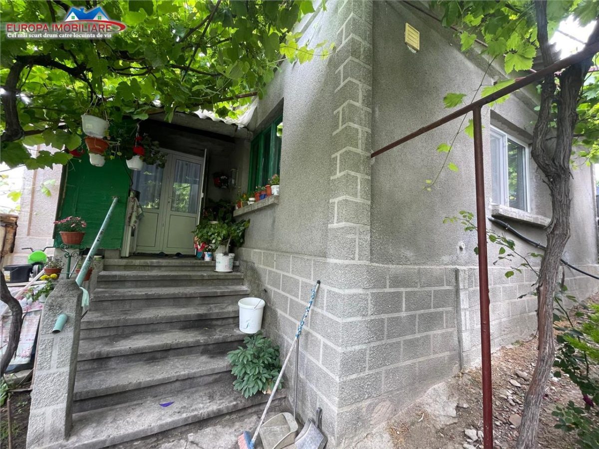 Casa de vanzare in zona centrala Tulcea - Tulcea