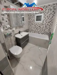 Apartament 4 camere de vanzare zona E3 Tulcea - foto 6
