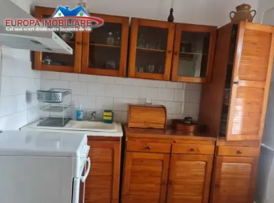 Apartament cu 2 camere de vanzare zona  Vest Tulcea - foto 3