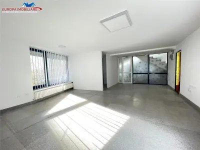 Spatiu de inchiriat  in zona centrala Tulcea - foto 5