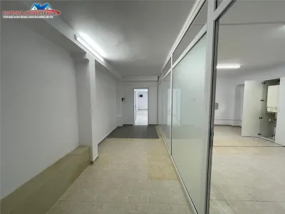 Spatiu de inchiriat in zona ultracentrala Tulcea - foto 7