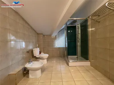 Vila  D+P+M de vanzare in zona Ultracentrala Tulcea - foto 16