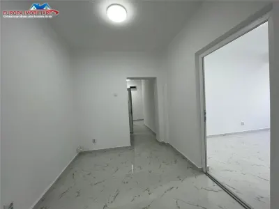 Birouri  de inchiriat   zona centrala Tulcea - foto 9