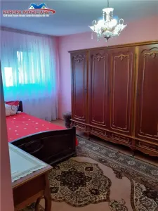 Apartament cu 2 camere de vanzare zona 1848 Tulcea - foto 3