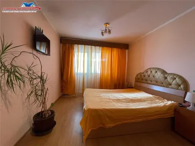 Apartament 3 camere de vanzare zona centrala Tulcea - foto 3