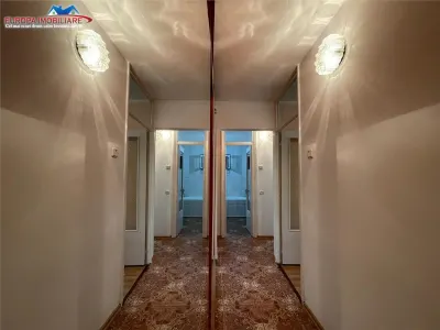 Apartament 3 camere de vanzare zona E3 -Tulcea - foto 12