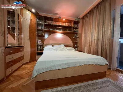 Apartament 3 camere zona centrala Tulcea - foto 25