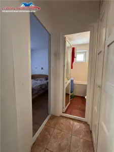 Apartament cu 2 camere de vanzare zona 23 August Tulcea - foto 7