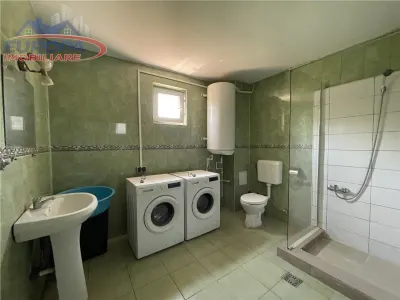 Casa tip Pensiune zona Dallas-Tulcea - foto 10