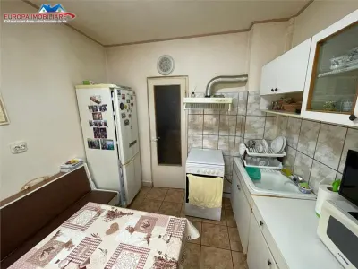 Apartament  2 camere de vanzare zona Taxe si Impozite - foto 6
