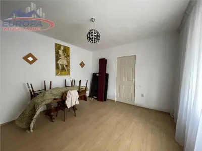 Casa de vanzare in zona Gloriei Tulcea - foto 5