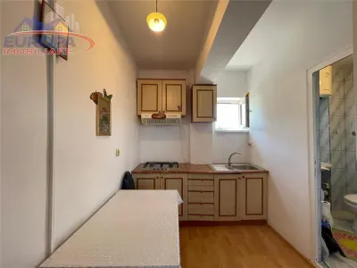 Apartament 2 camere de vanzare zona 23 August- Tulcea - foto 5