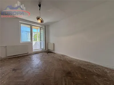 Apartament cu 2 camere de vanzare zona 23 August -Tulcea - Tulcea