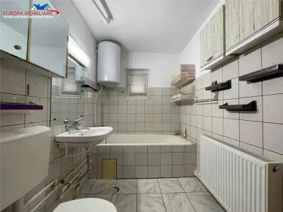 Apartament 2 camere de inchiriat  zona E3 -Tulcea - foto 9