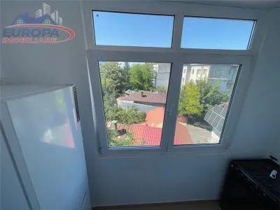 Apartament 2 camere de vanzare zona 23 August-Tulcea - foto 9