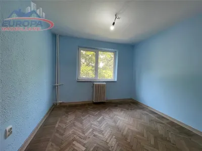 Apartament cu 2 camere de vanzare zona 23 August-Tulcea - foto 3