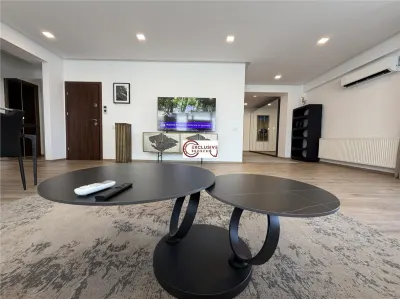 Luxury 3 Rooms Herastrau// Terrace with barbeque// 2parking - foto 8