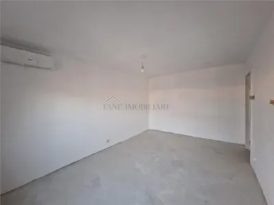 Vand apartament 3 camere amvelopat Urziceni Centru - foto 4
