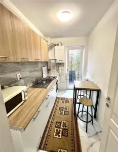 Apartament o camera, mobilat- Lunca Cetățuii - foto 3