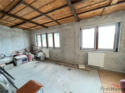Apartament  3 camere + extindere zona Independentei - foto 2