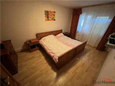 Apartament 4 camere, 100 mp, etaj 3, zona Longinescu - foto 6