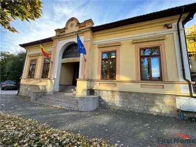 Cladire cu un aspect aparte de inchiriat in Centrul Focsaniului - foto 3