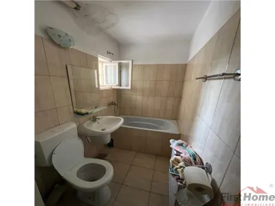 Apartament 4 camere, etaj 1/4, zona Mausoleul Eroilor - Sud - foto 9