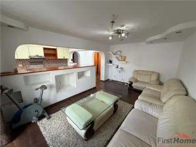 Apartament 3 camere, etaj 2, 75mp, zona Centrala , mobilat si utilat - foto 2