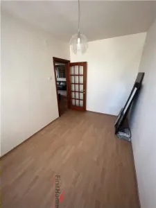 Apartament 3 camere,etaj 6(lift nou),ultracentral- Piata Unirii - foto 9