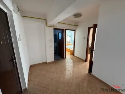 Apartament 2 camere, 60mp  , etaj 4 cu acoperis - foto 14