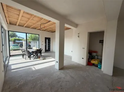 Vila P+1 duplex de vanzare in Vanatori cu utilitati - foto 6