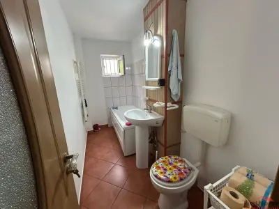Apartament cu 3 camere de vanzare, zona Quattro. - foto 13