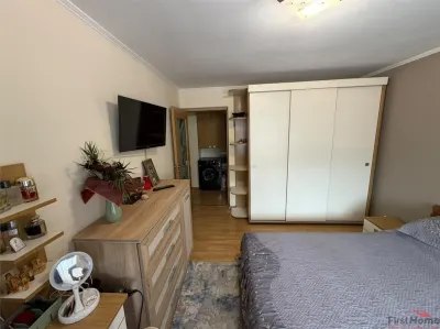 Apartament 3 camere, zona Ultracentrala , etaj 3 cu acoperis - foto 8