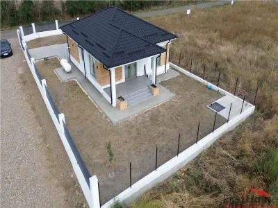 Casa de vanzare , in cartier nou Focsani Nord - Petresti - - foto 4